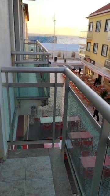 Blue Sea Nazare Apartament Ngoại thất bức ảnh